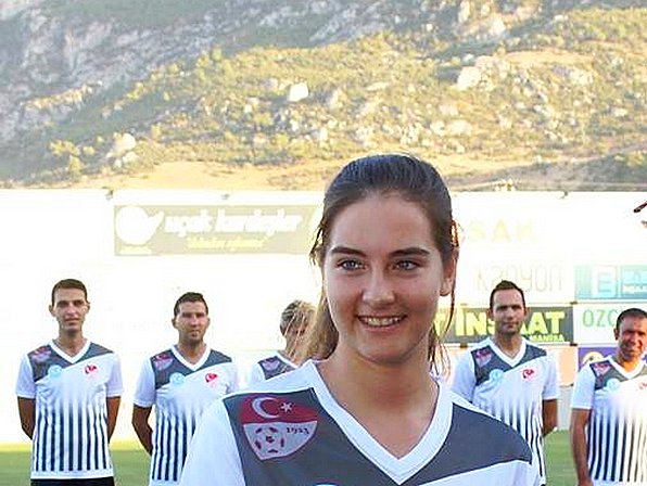 Özge Kanbay