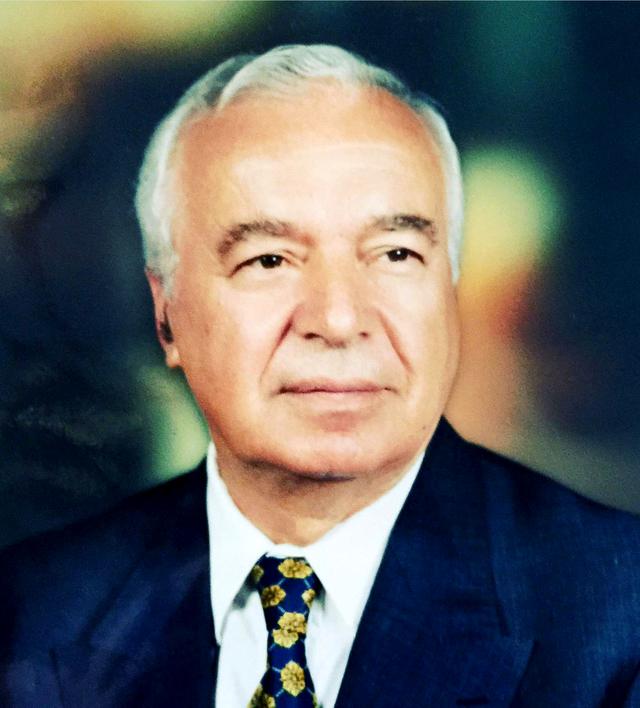 Kemal Bayazıt