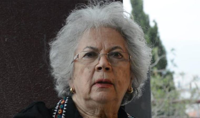 Ayla Karaca, Atina Miloharakti
