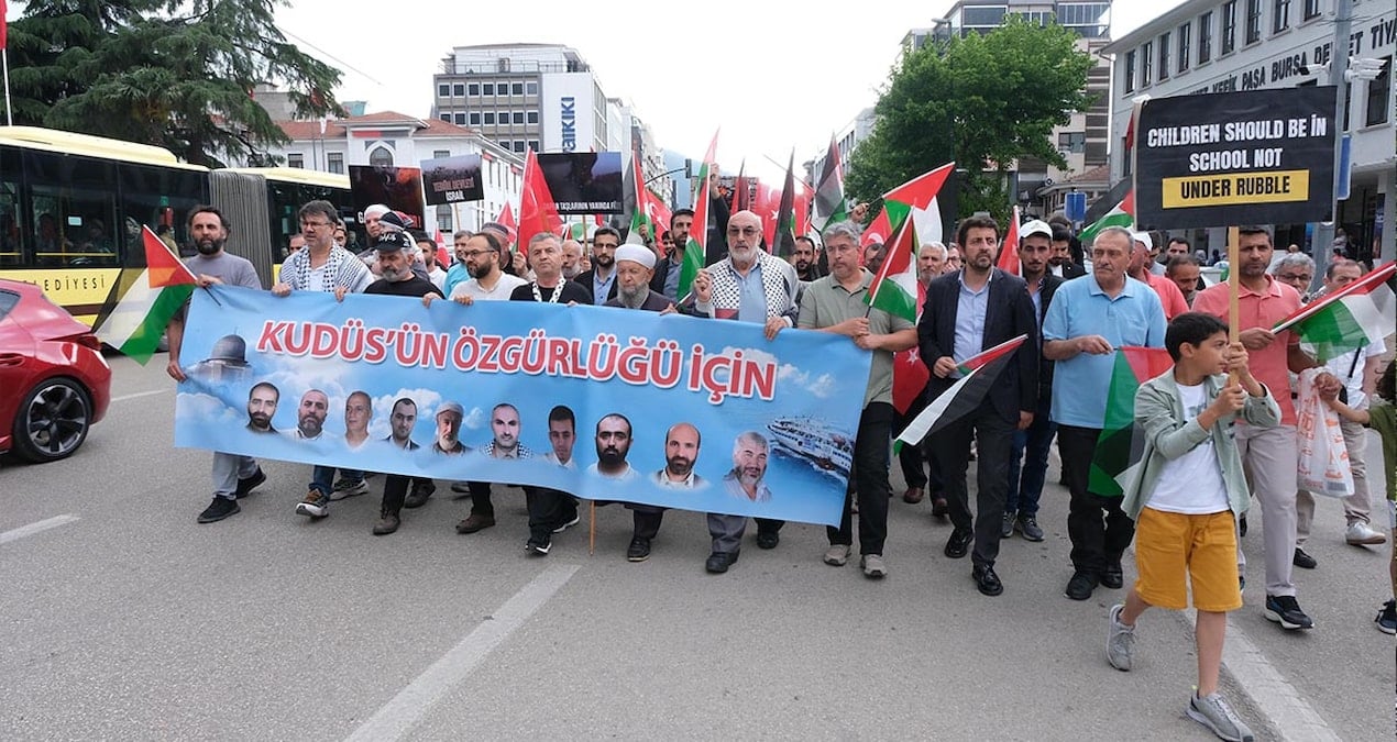 Bursa’da “Mavi Marmara” Şehitleri ve Gazze İçin Sessiz Yürüyüş