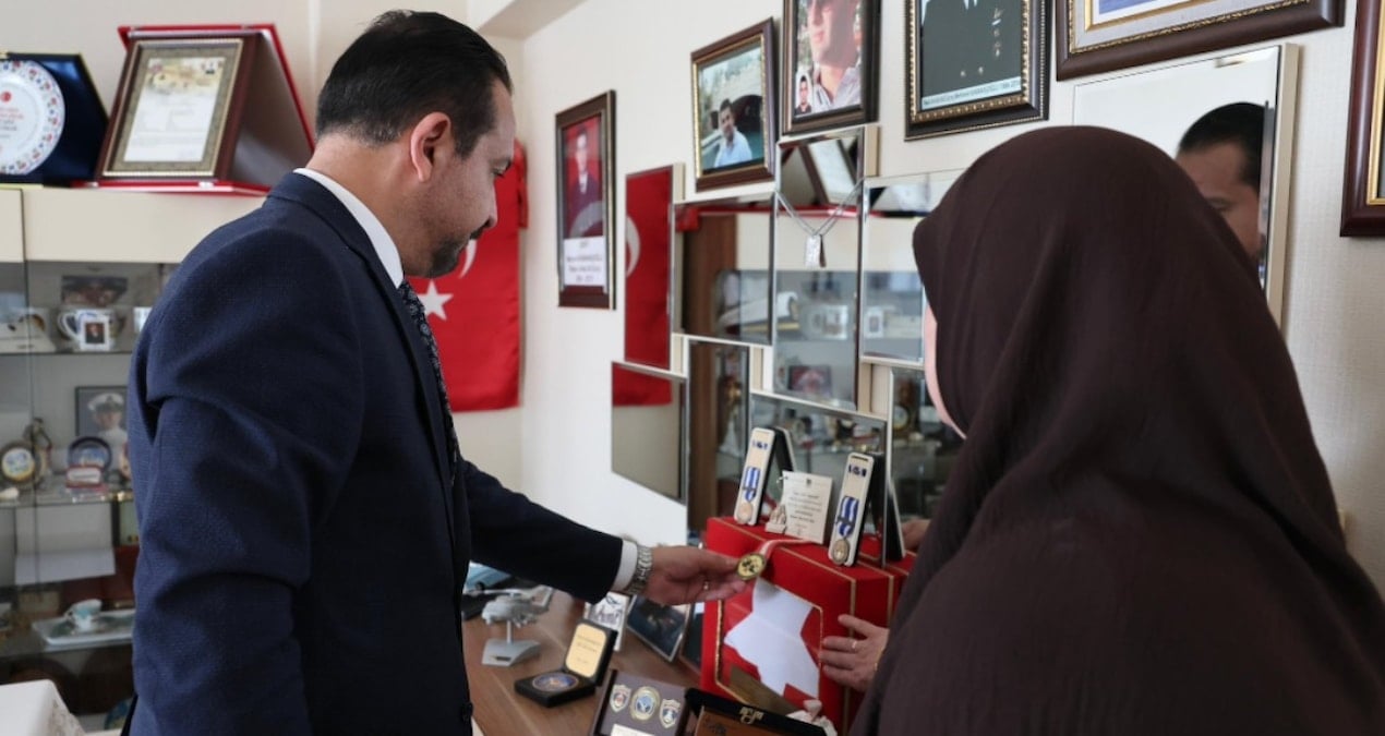 AKP’li Kürşad Zorlu’dan şehit ailesine ziyaret